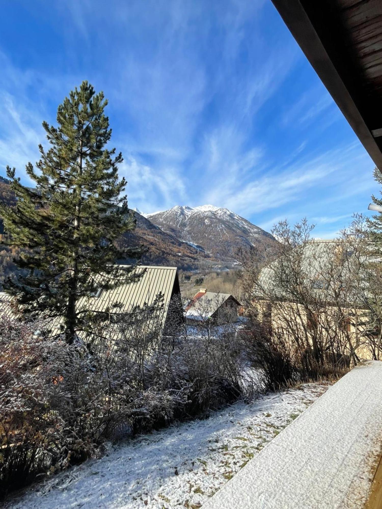 Serre Chevalier Studio 30 M2 Coin Montagne A 8 Minutes Des Pistes Saint-Chaffrey Exterior photo